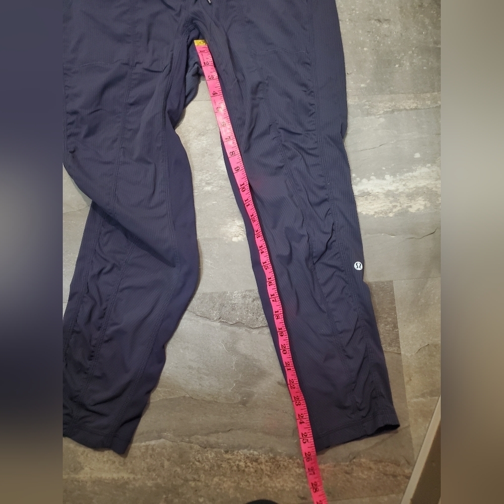 Vintage Lululemon Dance Studio Crop Pants. Stripes. 26". Cadet Blue. Size 8. - Picture 10 of 11
